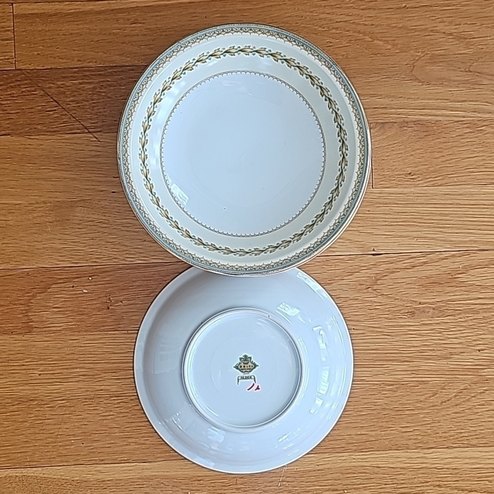Vintage Alden by Meito Elegant Dinnerware - Gold Trim, Aqua Band 6 Rim Soup Bowl